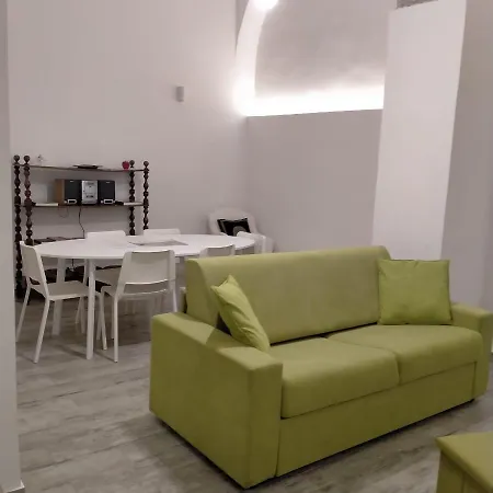Tiziana's Vatican Apartment